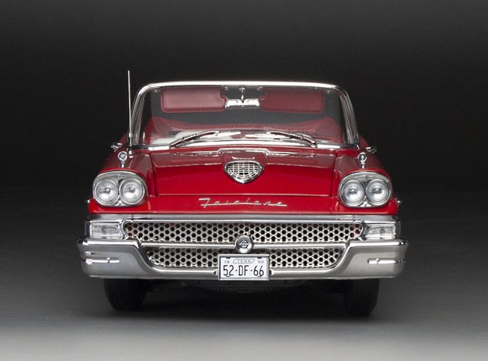 1958 Ford Fairlane Open Convertible - Torch Red/White - Image 4