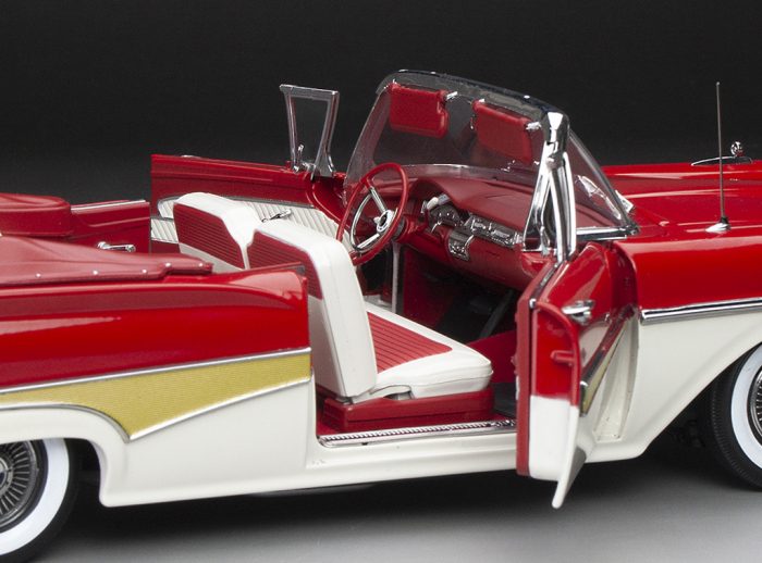 1958 Ford Fairlane Open Convertible - Torch Red/White - Image 8