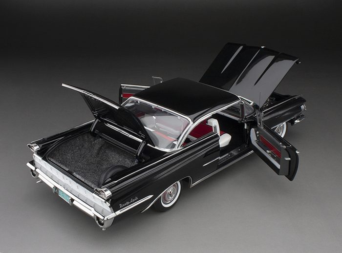 1959 Oldsmobile "98" Hardtop - Ebony Black - Image 12