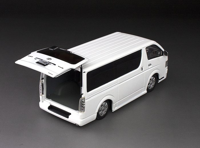 Toyota H200 HiAce Van SuperGL -  White - Image 5