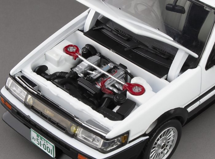 1985 Toyota Corolla Levin (AE86) - White/Black - Image 8