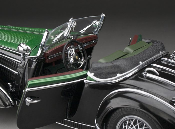 1939 HORCH 855 ROADSTER - Black / Dark Green - Image 10