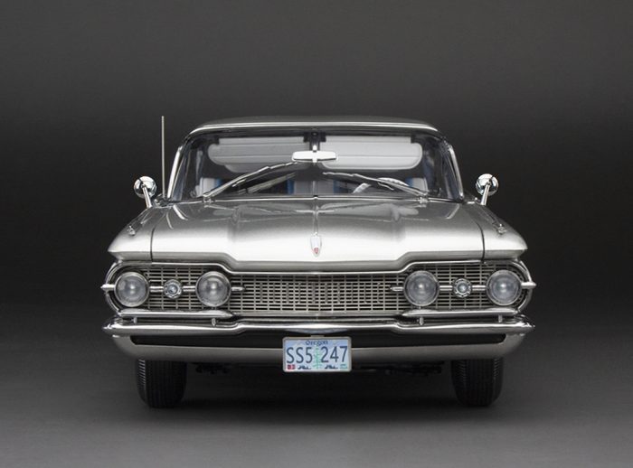 1959 Oldsmobile "98" Hardtop - Silver - Image 4