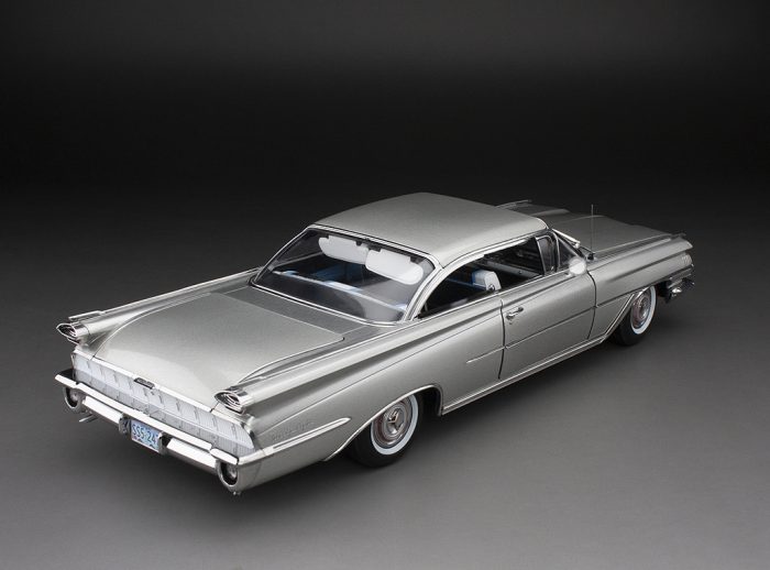 1959 Oldsmobile "98" Hardtop - Silver - Image 3