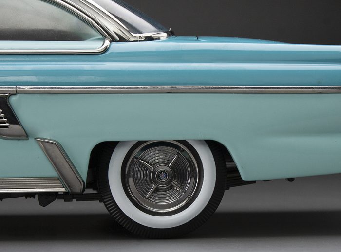 1956 Mercury MontClair Hard Top with spare tire - Niagara Blue/Lauderdale Blue - Image 13