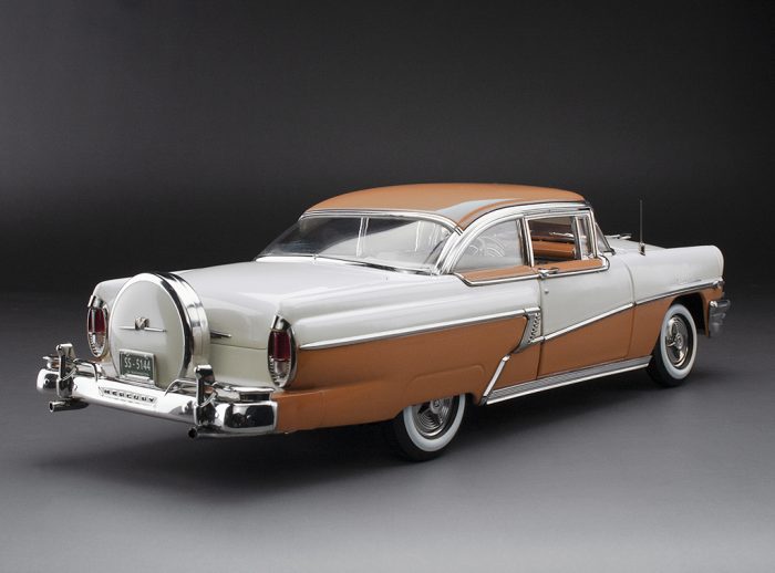 1956 Mercury MontClair Hard Top with spare tire - Glamour Tan/Classic White - Image 3