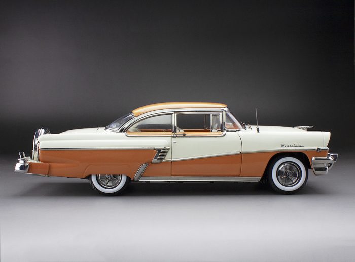1956 Mercury MontClair Hard Top with spare tire - Glamour Tan/Classic White - Image 6