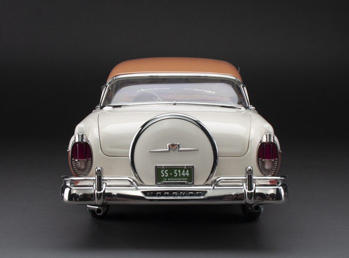 1956 Mercury MontClair Hard Top with spare tire - Glamour Tan/Classic White - Image 5