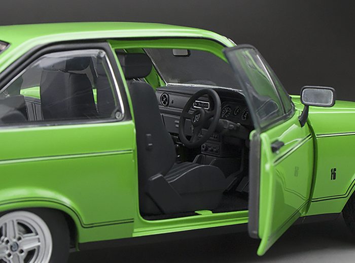 1976 Ford Escort MKII RS Mexico -Signal Green (RHD) - Image 4