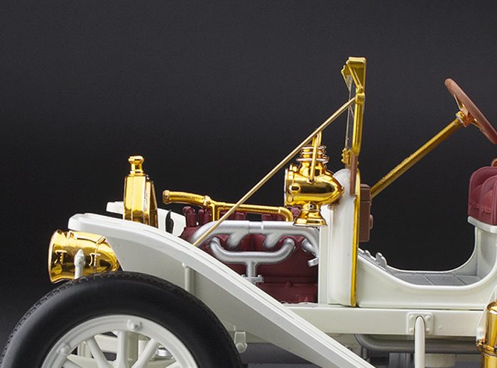 1908 Buick Model 10 - White - Image 11