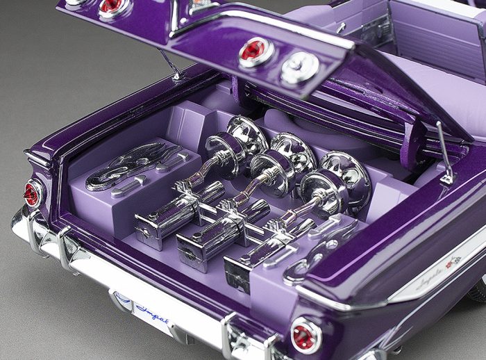 1961 Chevrolet Impala Open Convertilbe Lowrider (with movable suspension) – Purple - Image 13