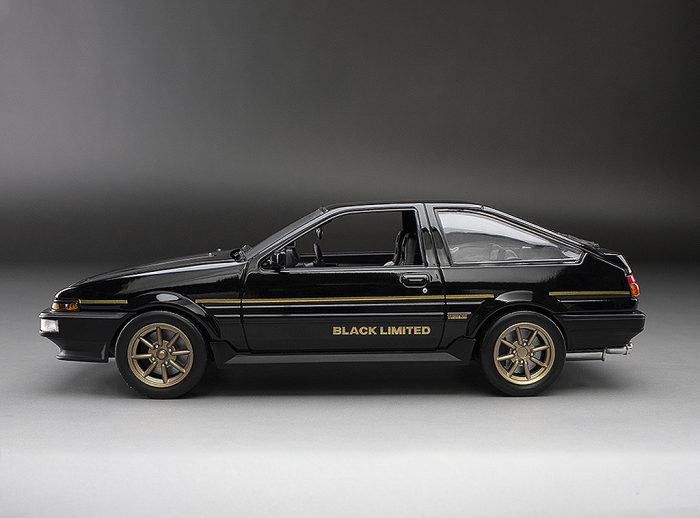 Toyota Sprinter Trueno GT Apex (AE86) – Black Limited - Image 8