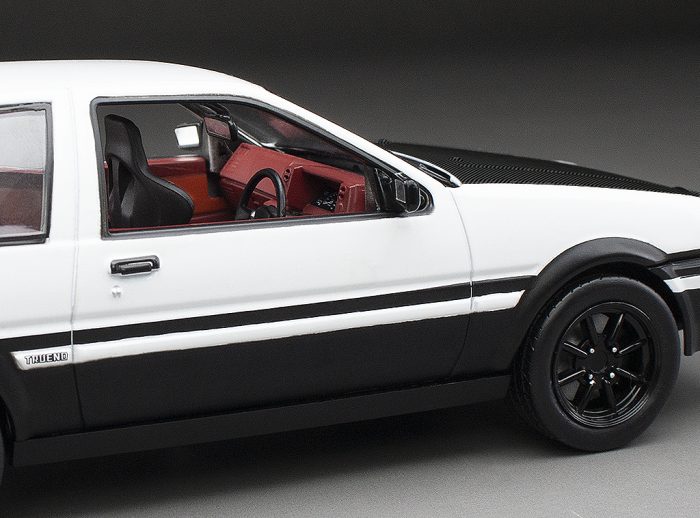 Toyota Sprinter Trueno GT Apex (AE86) - White/Black - Image 11