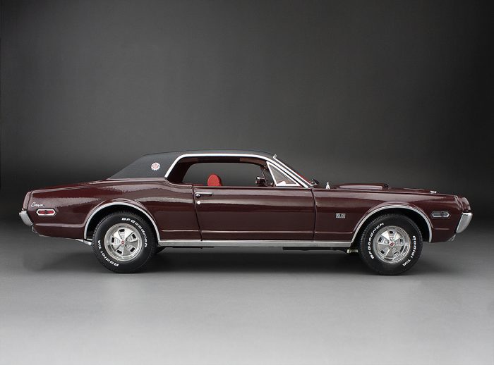 1968 Mercury Cougar XR7G - Black Cherry - Image 7
