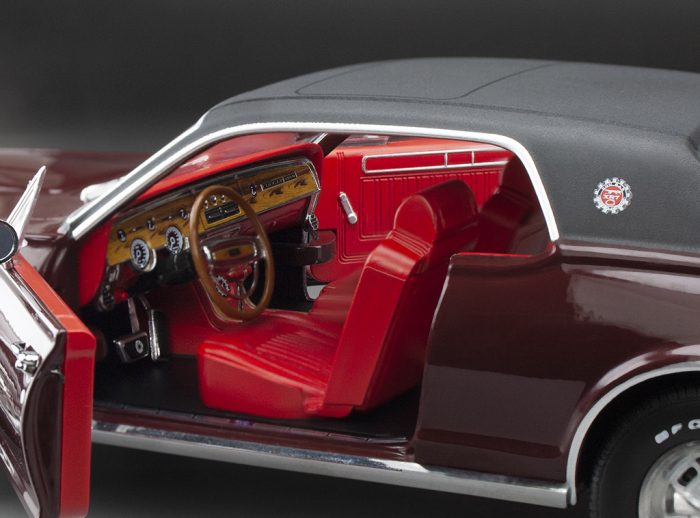 1968 Mercury Cougar XR7G - Black Cherry - Image 9
