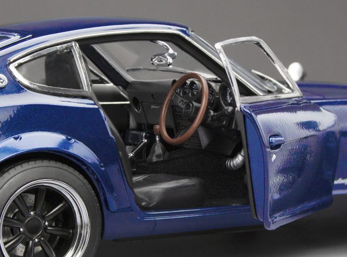 1972 Fairlady Z (S30) RHD – Midnight Blue - Image 9