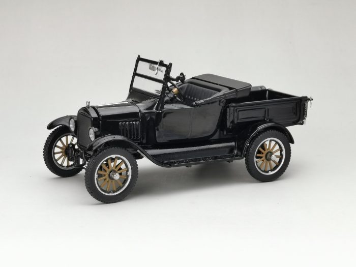 1925 FORD MODEL T ROADSTER PICKUP ( OPEN ) - Black