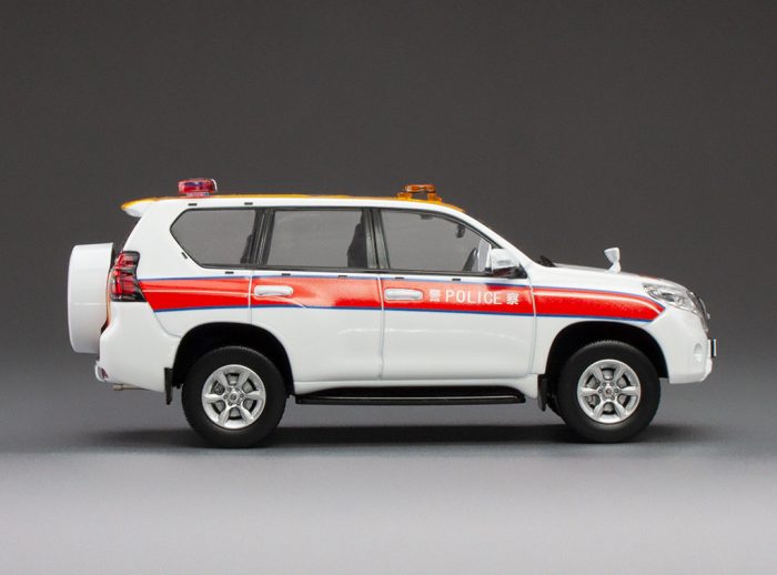 Toyota Land Cruiser Prado 2015 - HK Airport District (limited edition 499pcs) - Image 7