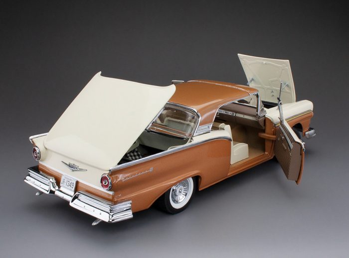 1957 Ford Fairlane 500 Skyliner - Bronze / Colonial White - Image 8