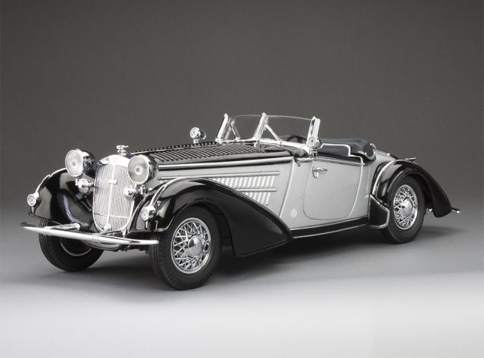 1393 Horch 855 Roadster - Black / Metallic Silver