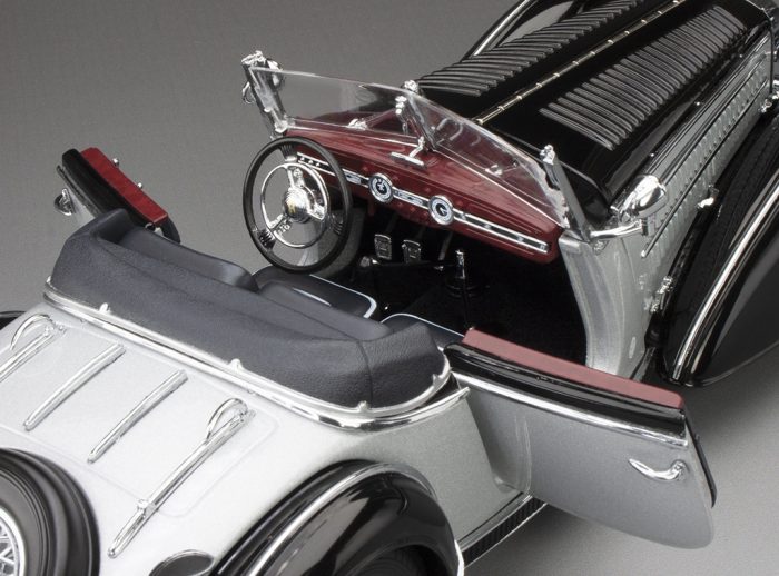 1393 Horch 855 Roadster - Black / Metallic Silver - Image 10