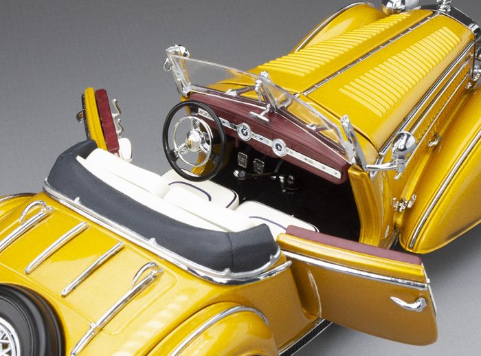 1393 Horch 855 Roadster - Gold - Image 11