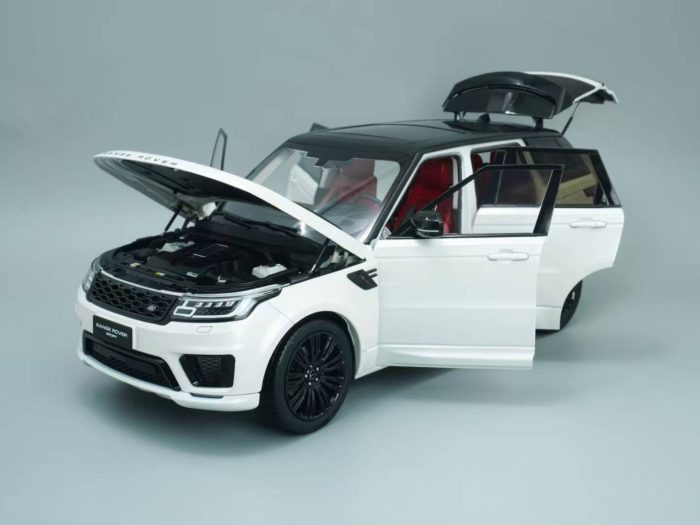 Range Rover Sport 2018 - White /Black wheel - Image 3