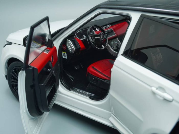 Range Rover Sport 2018 - White /Black wheel - Image 5